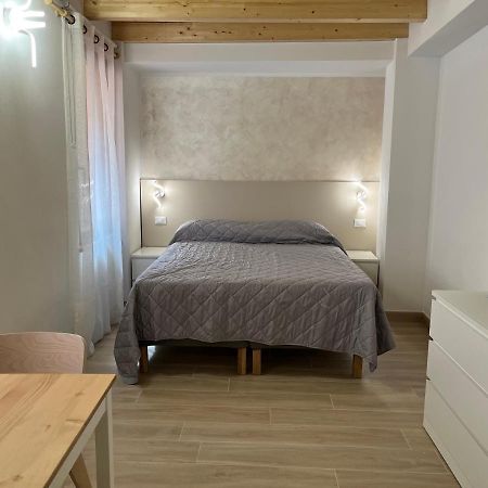 Anfite Apartments Santa Maria Desenzano del Garda Exterior foto