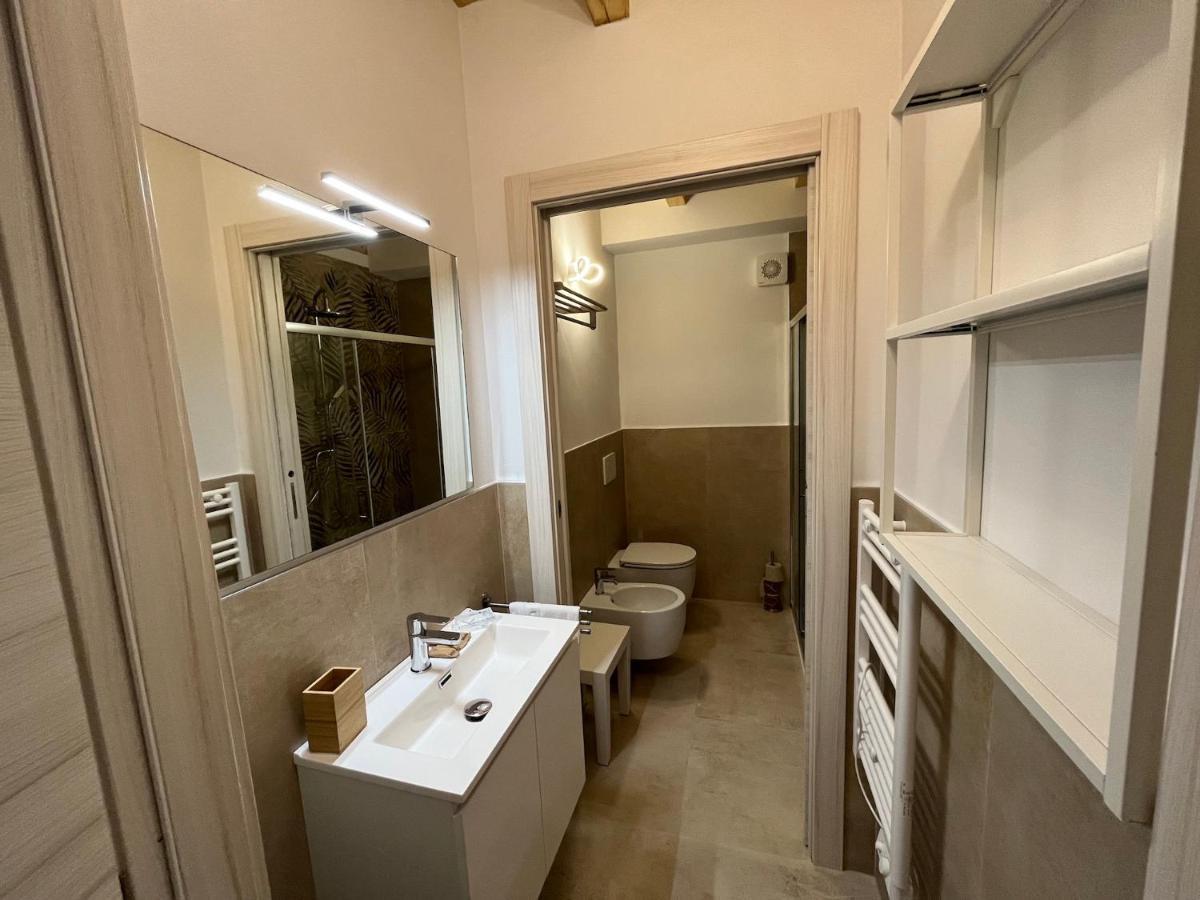 Anfite Apartments Santa Maria Desenzano del Garda Exterior foto