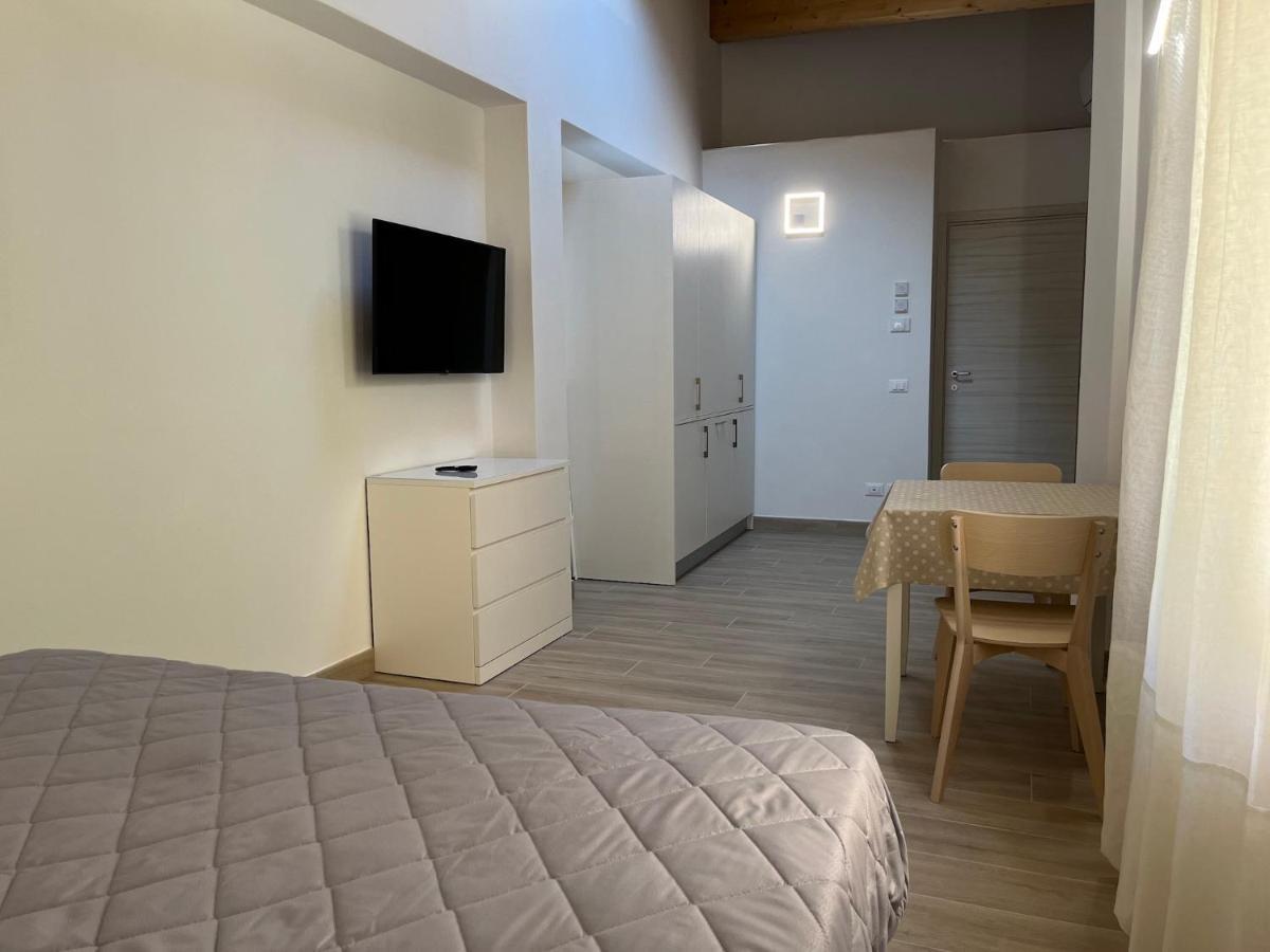 Anfite Apartments Santa Maria Desenzano del Garda Exterior foto